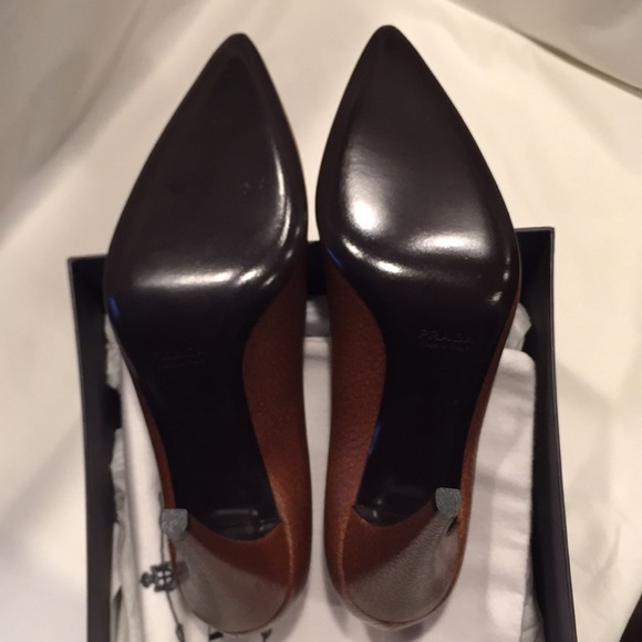 Prada designer heels - Picture 6 of 6